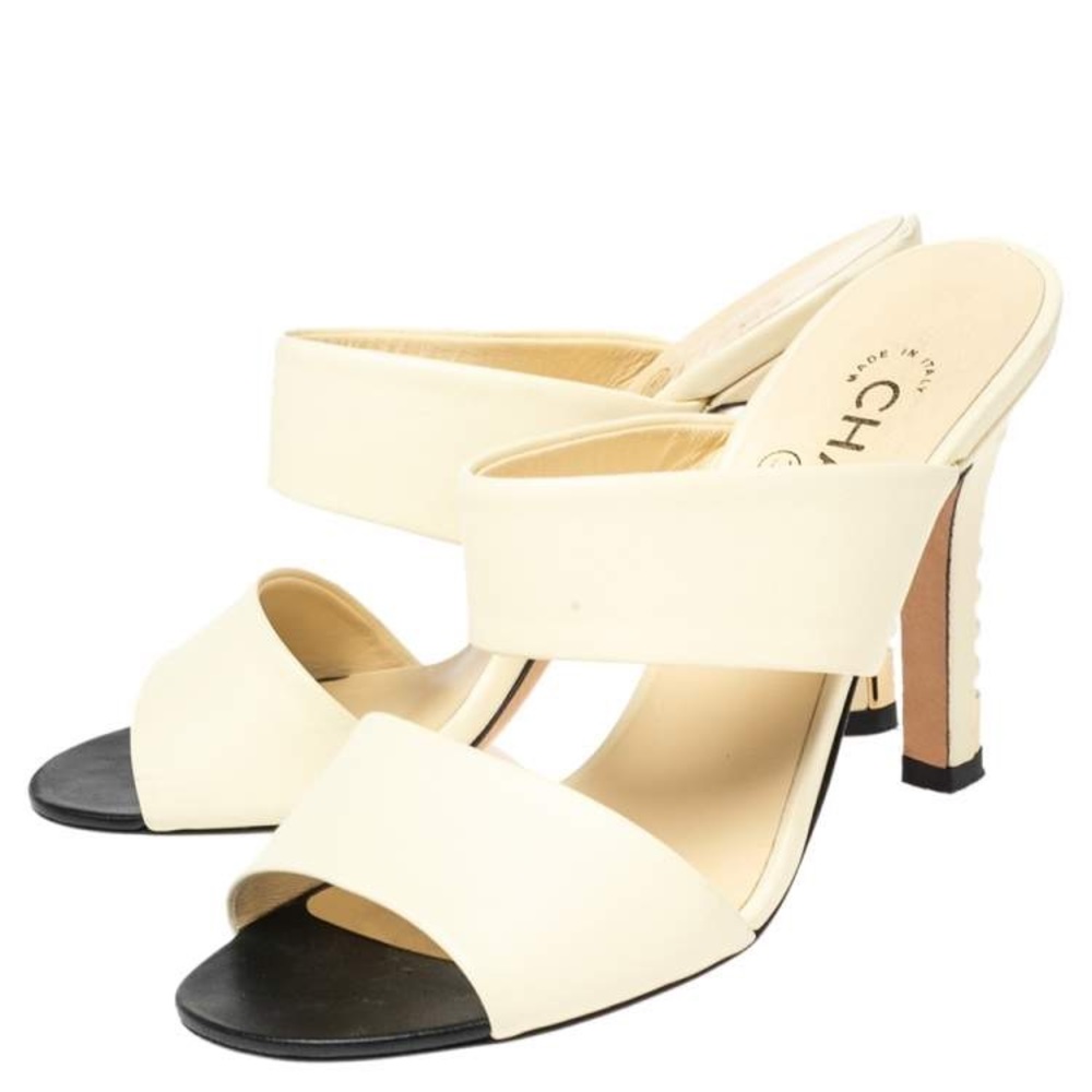 Chanel Cream Leather Pearl Embellished Heels Slide Sandals Size 41 - Picture 4 of 10